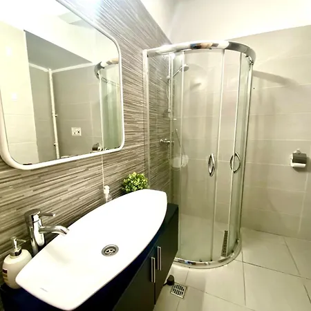 דירה Stylish Ultracentral Old Town בוקרשט